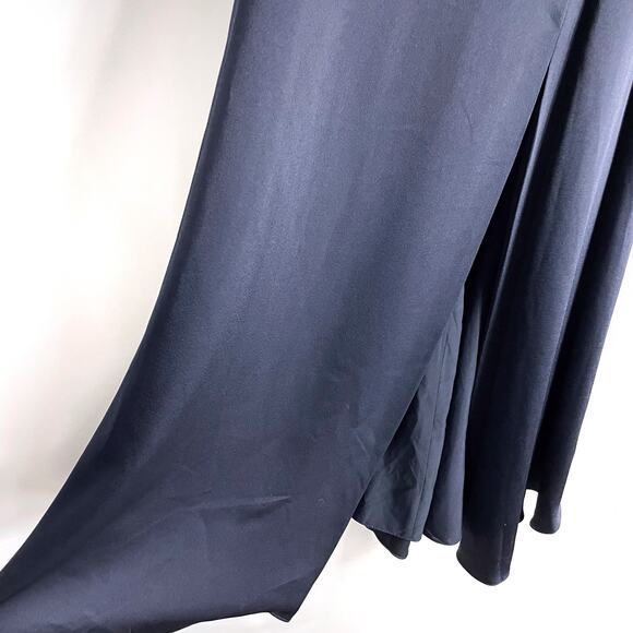 Teri Jon Emma Gown Navy Blue Sequin Lace Flutter Sleeves Side Slit Sz 2 - Picture 7 of 11